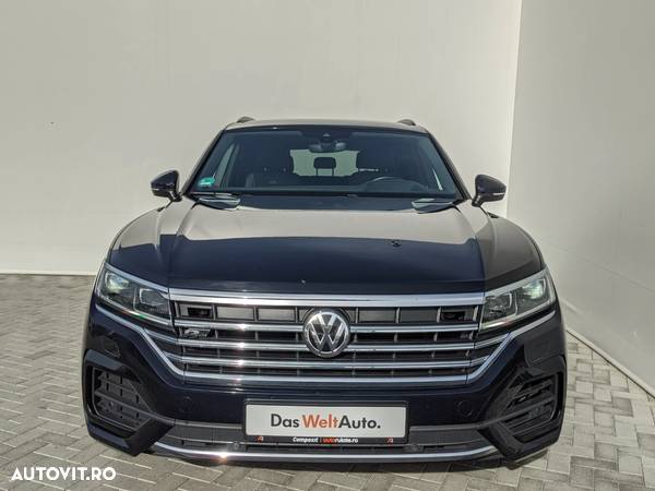 Volkswagen Touareg - 8