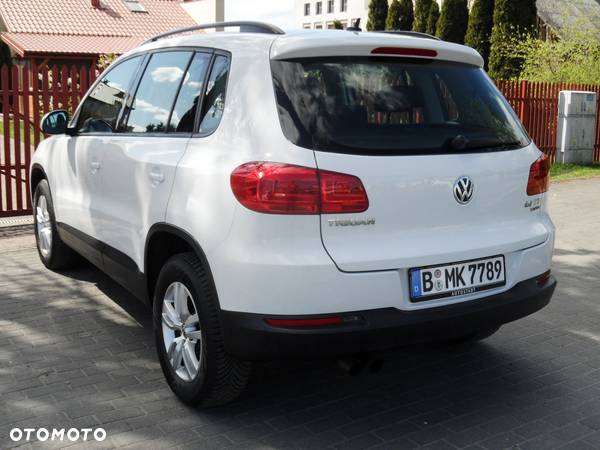 Volkswagen Tiguan - 12