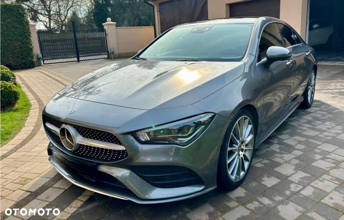 Mercedes-Benz CLA 220 AMG Line 7G-DCT - 1