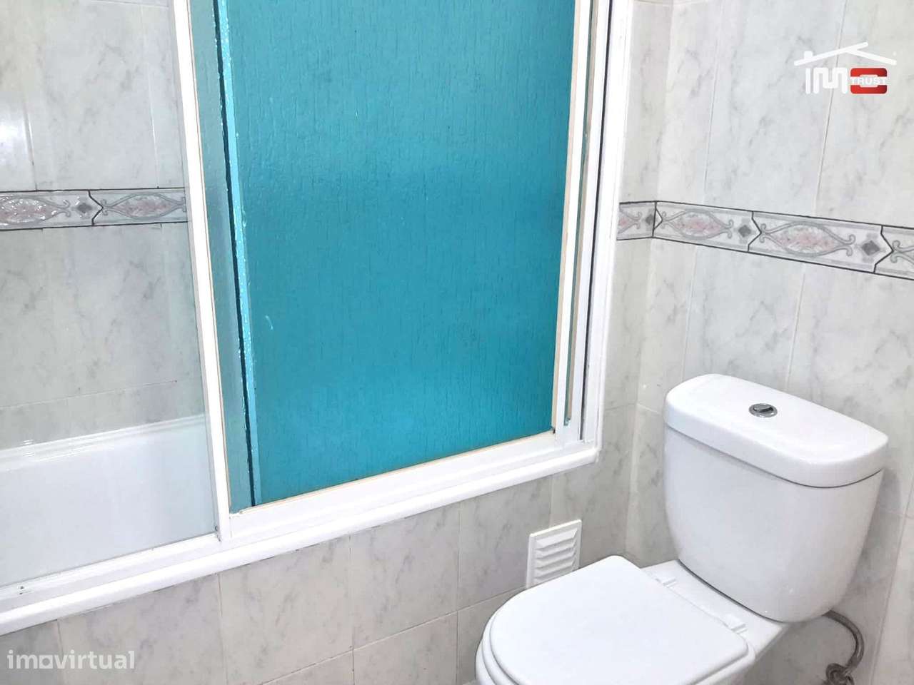 Apartamento T2 2º andar - Quinta do Conde - Grande imagem: 4/11