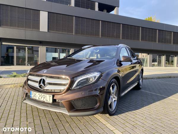 Mercedes-Benz GLA - 1