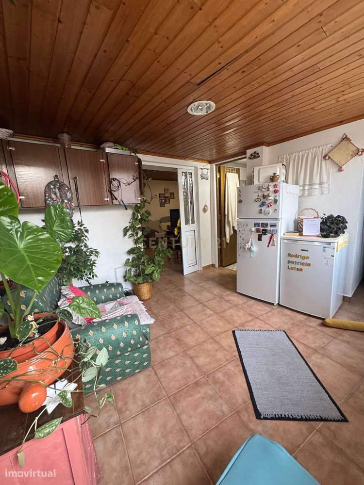 Moradia T6 com quintal e palheiro em Monforte da Beira — Espaço, charm-27