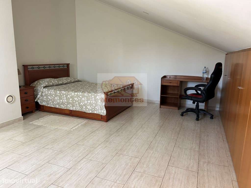 Excelente moradia com quintal em Grândola-26