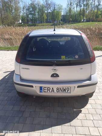 Opel Corsa - 3