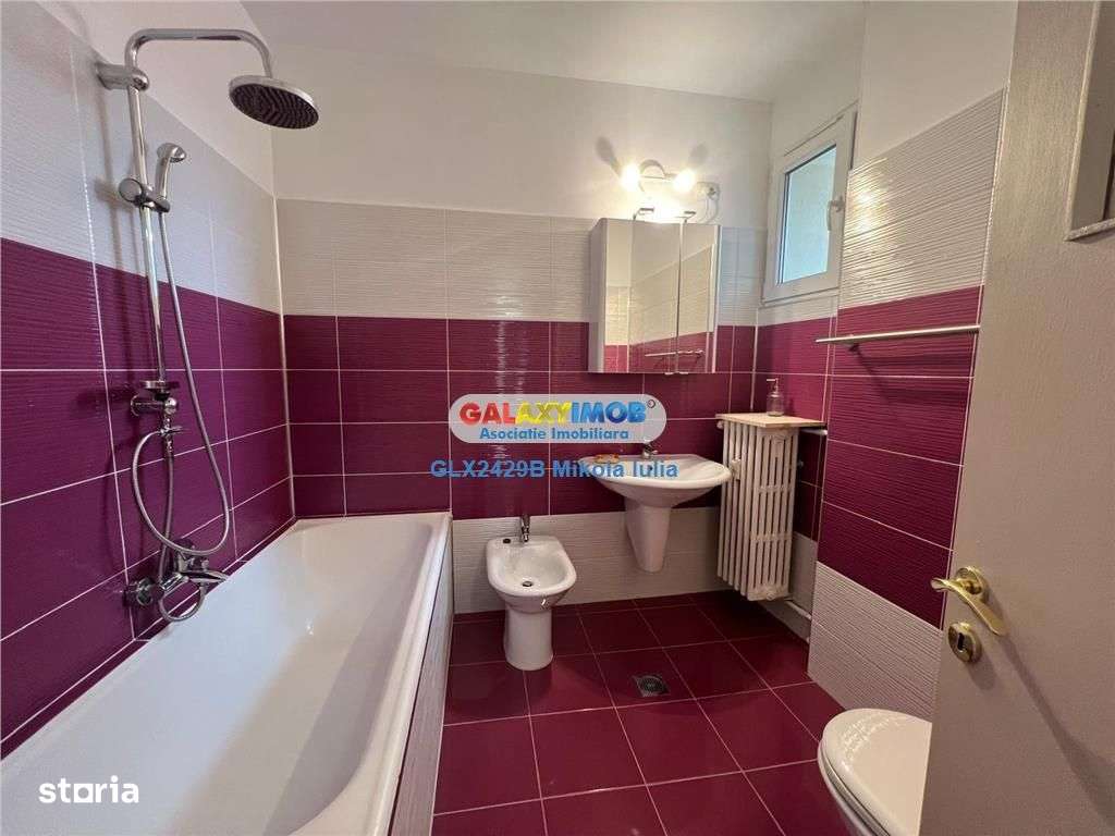 Apartament 3 camere amenajat lux et 6\/10 Vatra Luminoasa - Imagine principală: 4/12