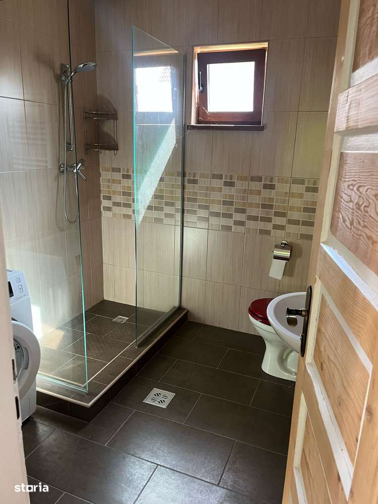 Casă de vânzare în Covasna - complet renovată, mobilată și utilată!-17
