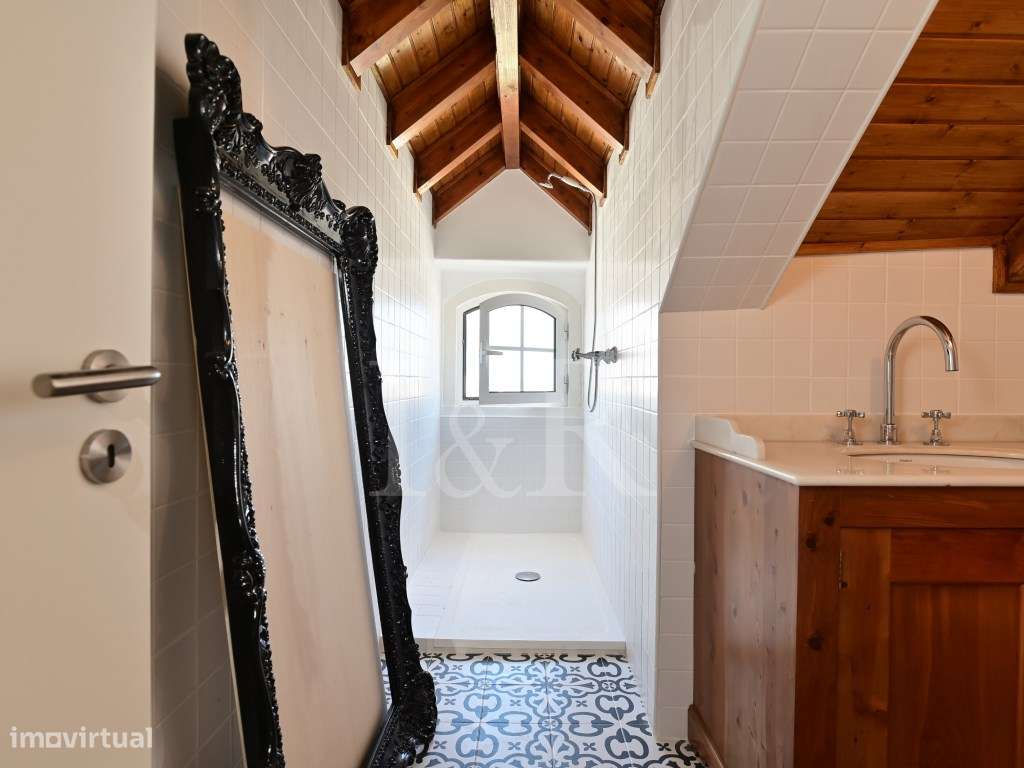 Chalet T9 remodelado e mobilado em Sintra-16