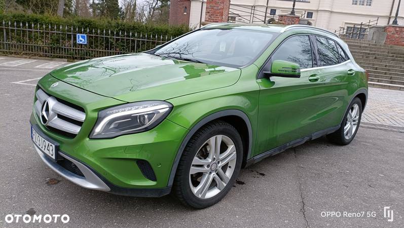 Mercedes-Benz GLA - 7