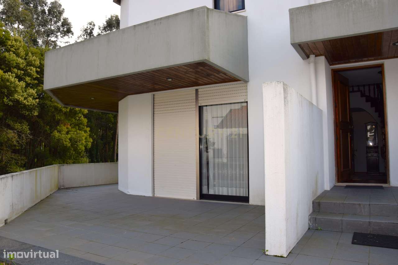 Moradia T6 (ou T4+T2) em Vila Nova de Gaia - Vilar do Paraíso-2