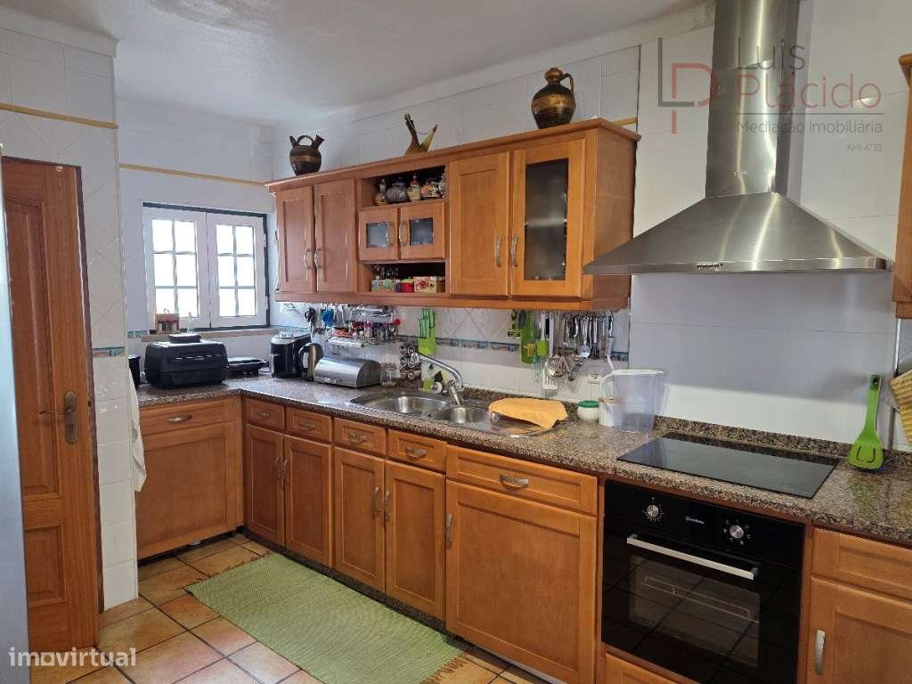 Moradia em Banda no Centro de Sines-8