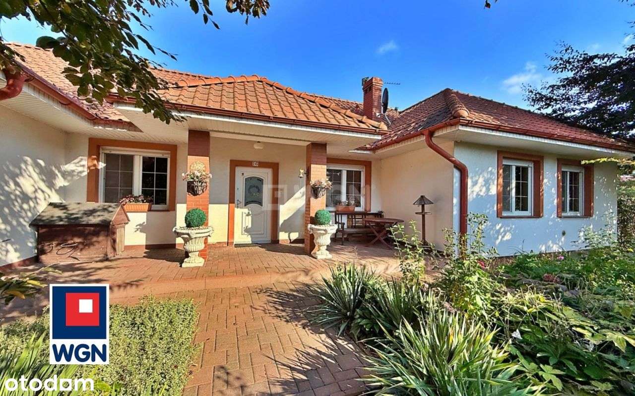 Gotowy do zamieszkania dom w spokojnej okolicy | C-3