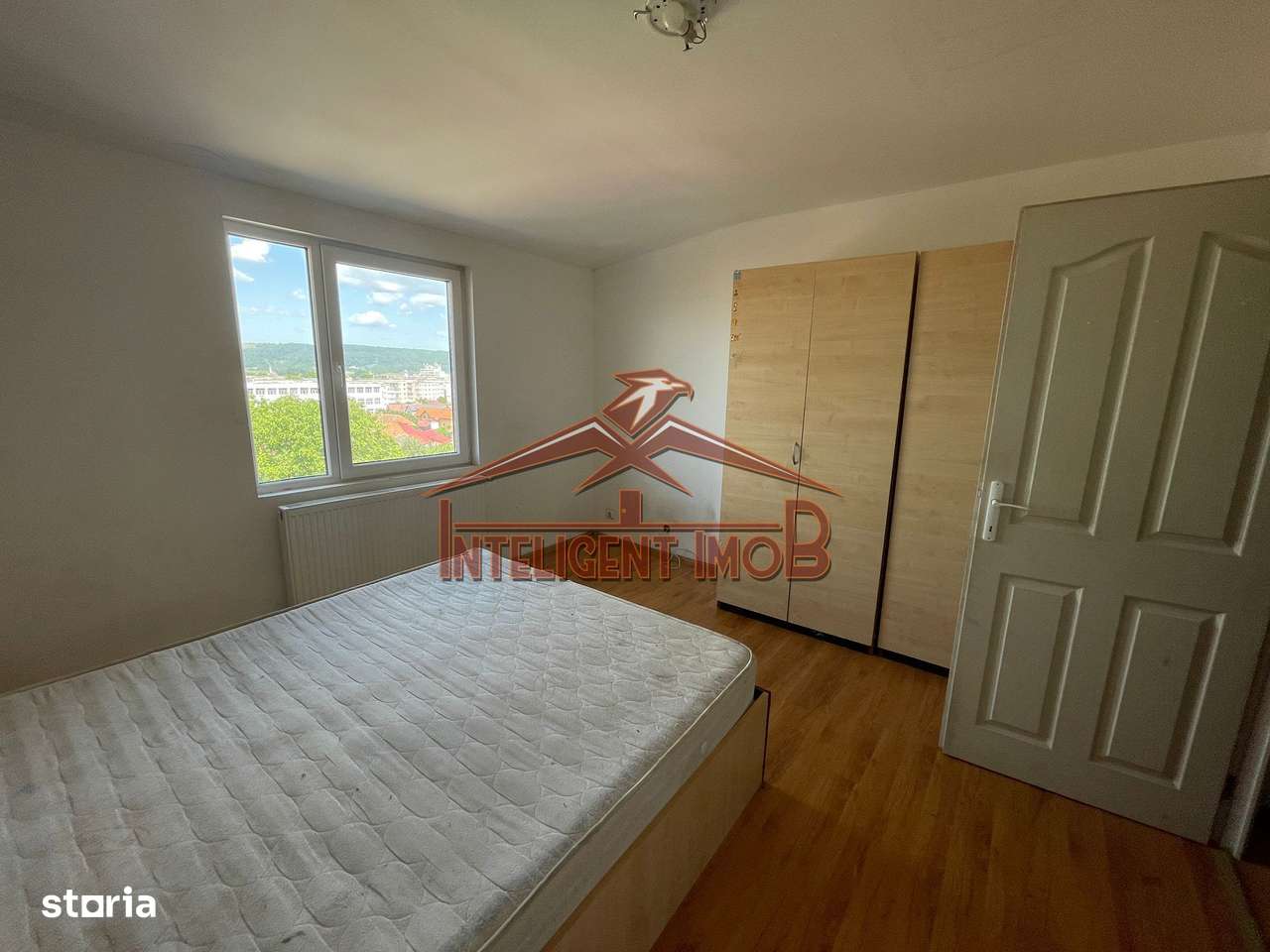 Apartament tip Duplex 3 Camere cu Vedere Panoramică și scara interioar-11