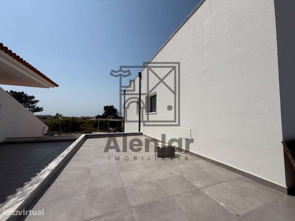 NOVA Moradia V4 a 800 metros da praia NOVA-42