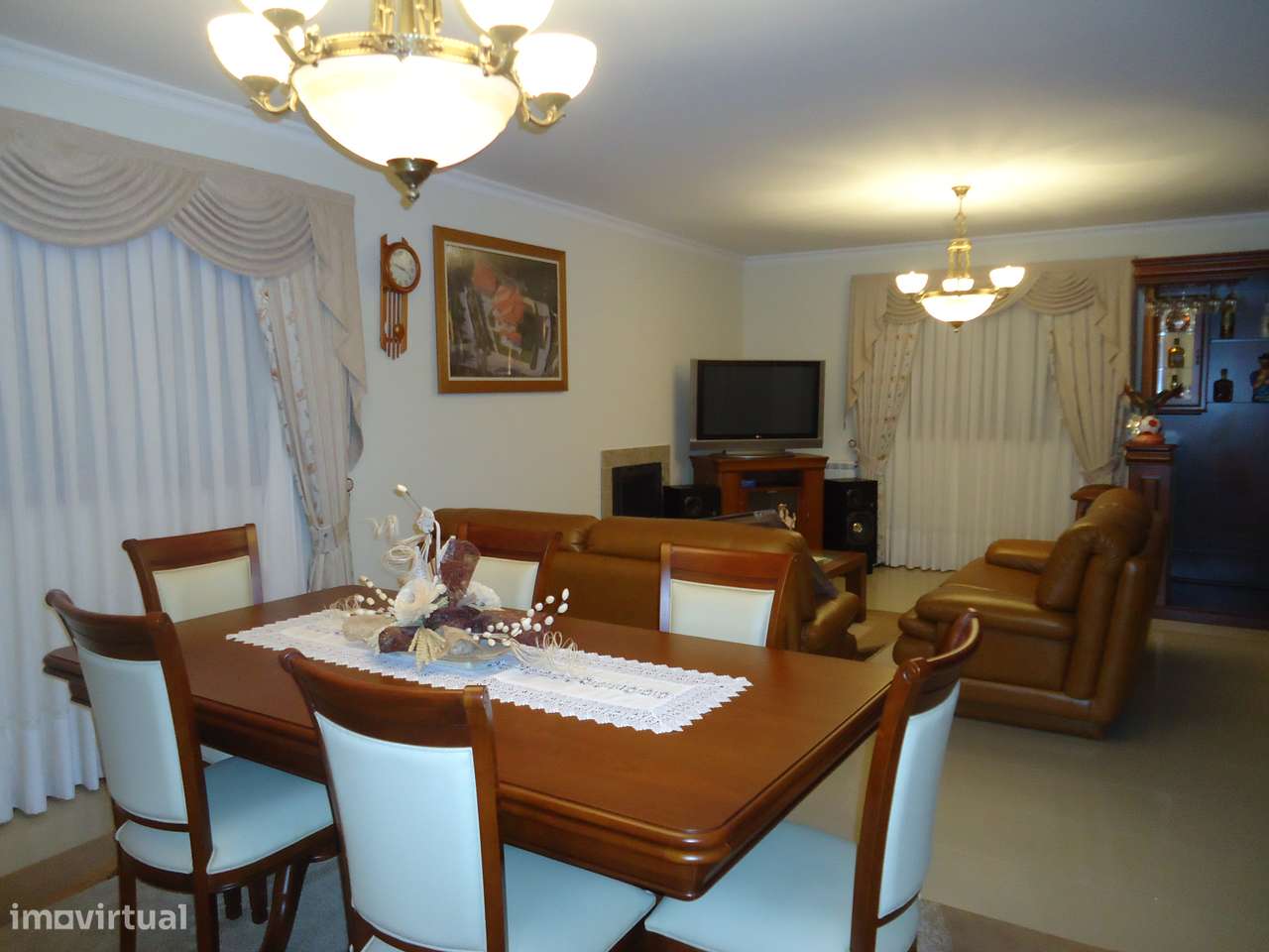 Moradia T3 isolada com 249m² - Grande imagem: 3/19