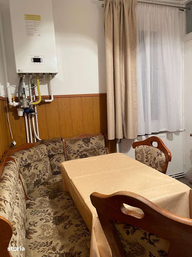 Chirie 2 camere Sangeorgiu de Mures etaj 2 - Imagine principală: 3/8