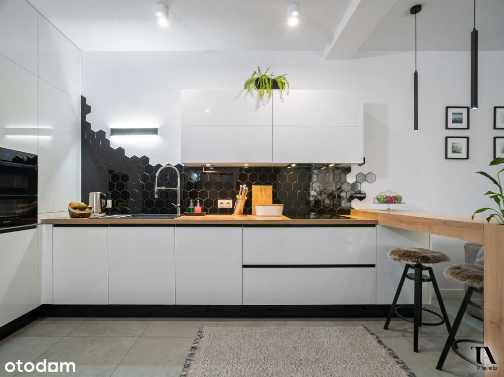 Mieszkanie 3-pokojowe z ogródkiem i balkonem-0