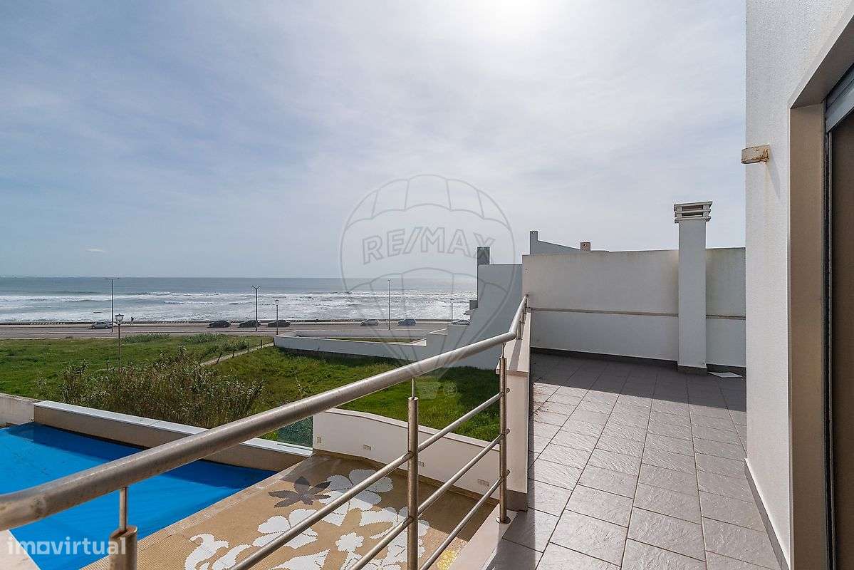 Moradia T5 para venda-29