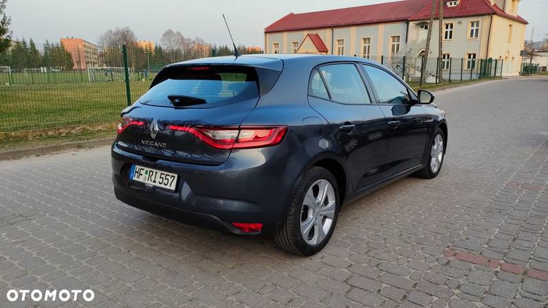 Renault Megane 1.3 TCe FAP Life - 7