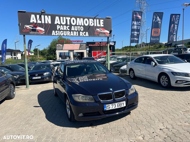 BMW SERIA-3 - SEDAN