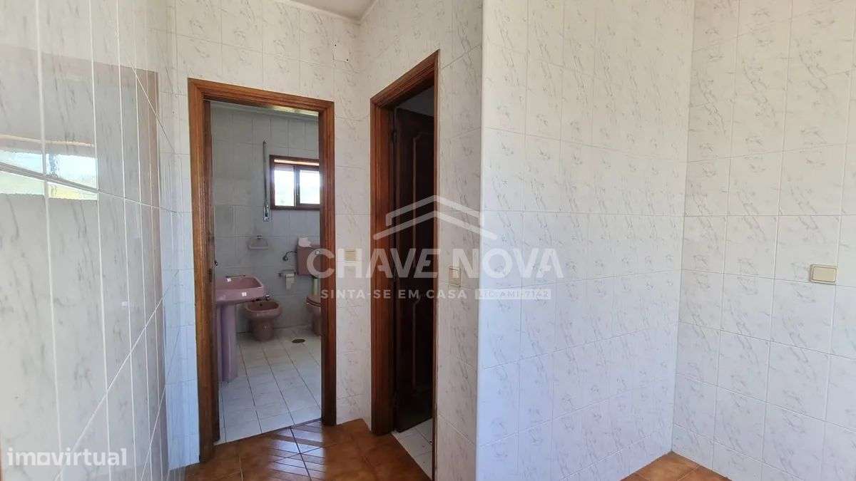 Moradia Isolada V3 c/ Garagem Box em Serzedo-24