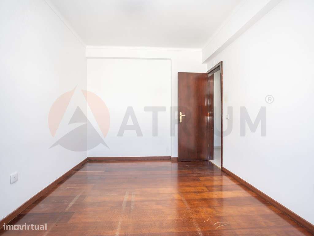 EXCLUSIVO | T2 COM 82m², ELEVADOR E LAREIRA NO VALE DO COBRO - SETÚ...-11