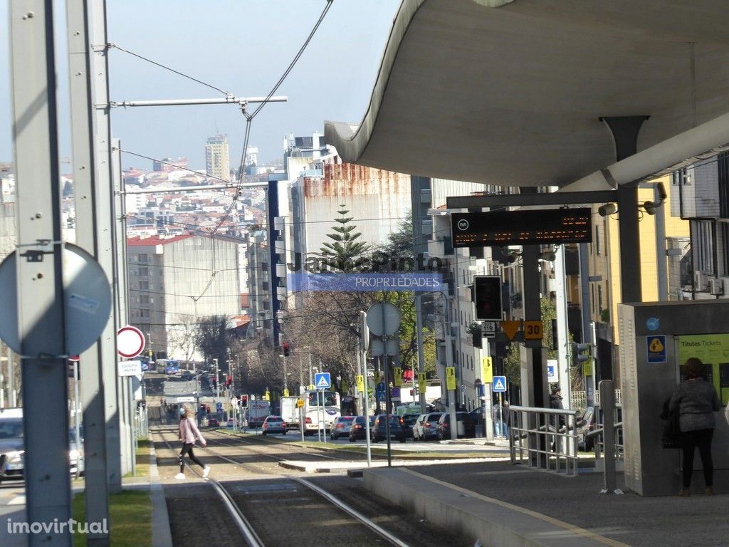 Terreno p/ construção de 27 ou 34 apartamentos. Portugal, Porto, V....