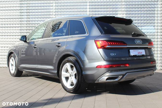 Audi Q7 - 6