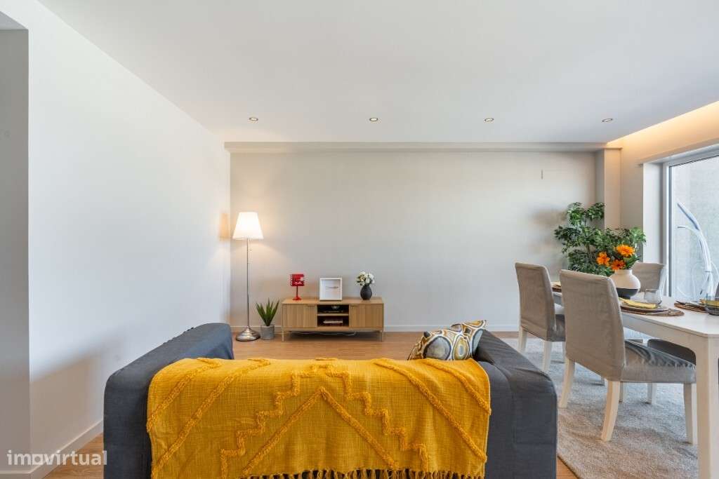 Apartamento T3 Remodelado | Próximo da Bosch-2