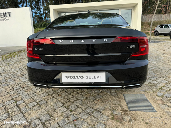 Volvo S90 2.0 T8 Momentum AWD Geartronic - 9