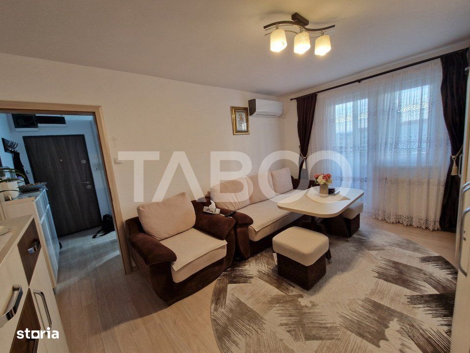 Apartament de vanzare 2 camere pivnita si balcon Mihai Viteazul