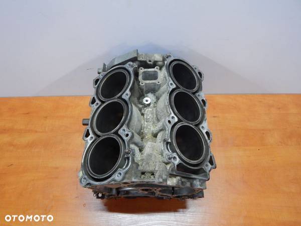 blok 3.5 v6 VQ35 ESPACE IV velsatis murano 350z 03-14 Stolik ława Łuków części STOLIK - 3