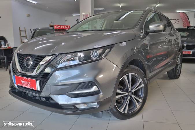 Nissan Qashqai 1.3 DIG-T N-Connecta J18 Led - 1