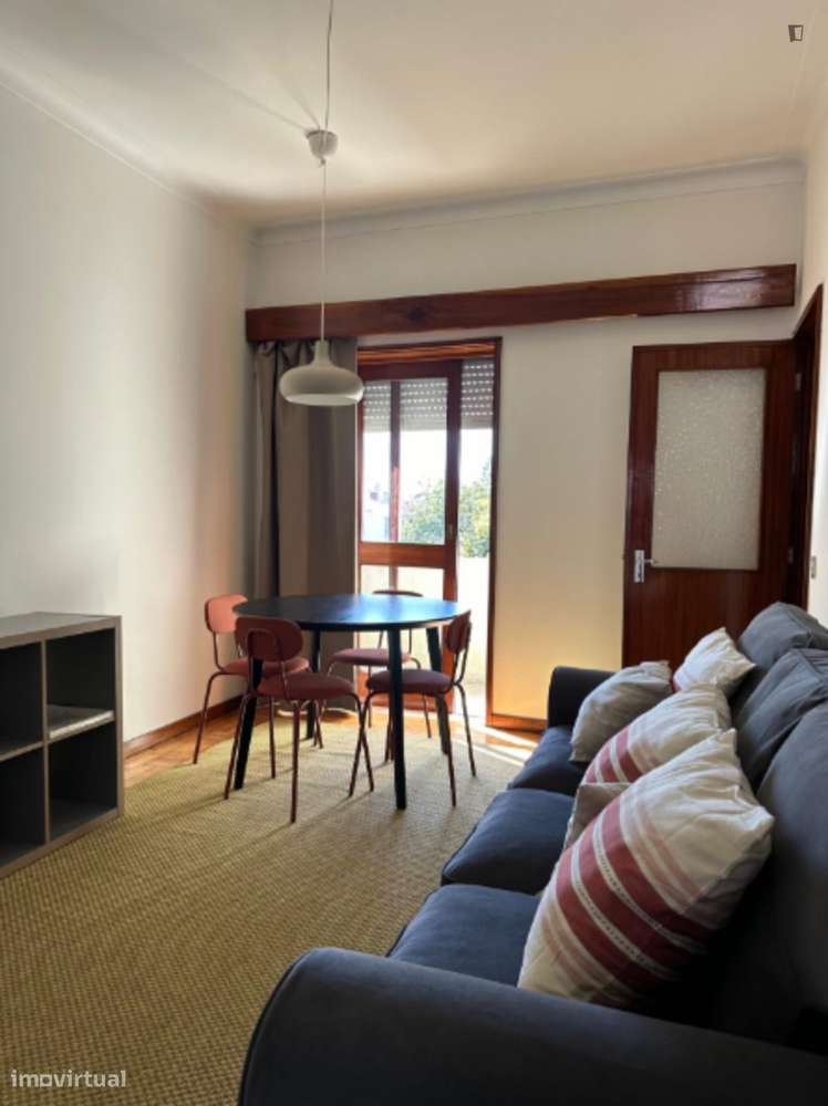 Quarto - localizado em Cedofeita Porto - Grande imagem: 3/6