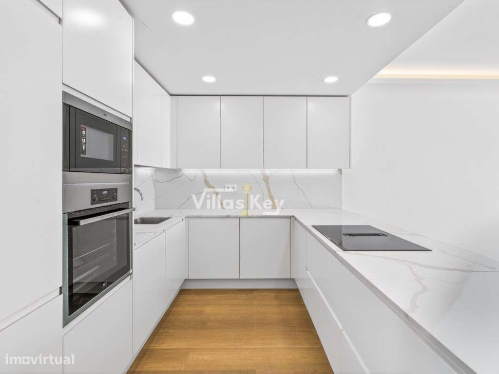 Apartamento T1 situado no centro de Alvor-6