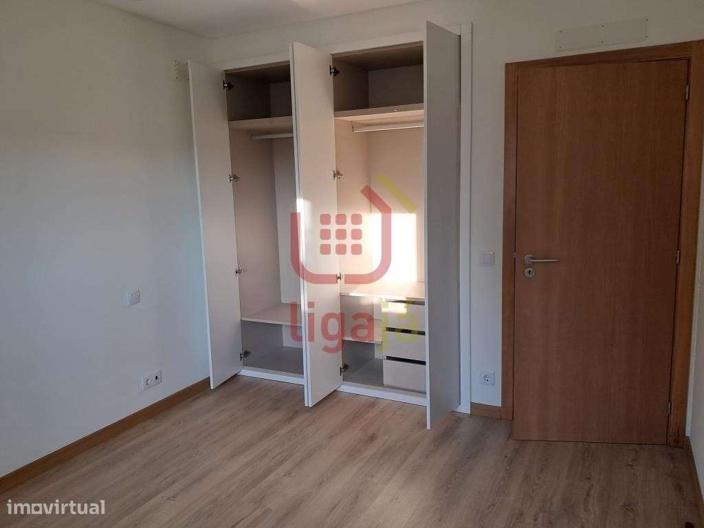 Moradia Térrea T3, Fátima!-9