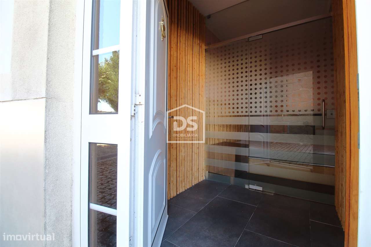 Moradia T4 Venda em Santiago de Piães,Cinfães - Grande imagem: 4/21