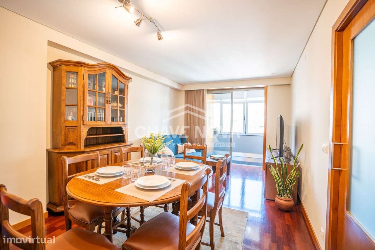 T2+1 (Walk-in Closet) Mobilado em Mafamude - Grande imagem: 4/25