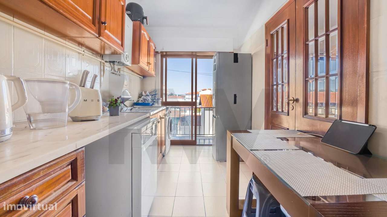 Apartamento T2 em Marinha Grande - Grande imagem: 2/19