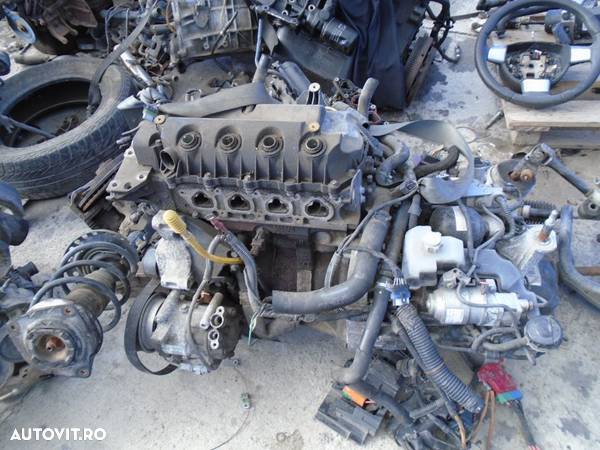 Motor Renault Clio 3 1.2 Benzina D4F E761 din 2009 fara anexe - 1