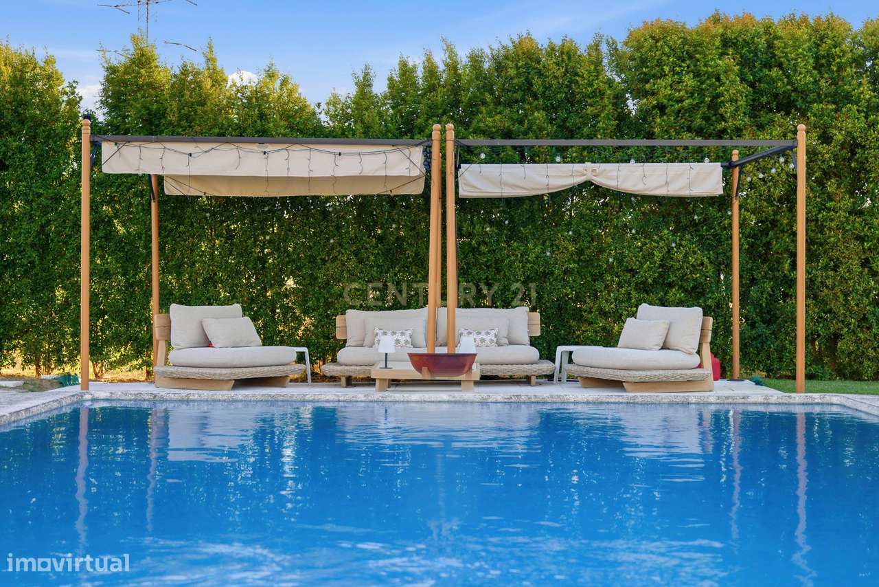 Quinta de Charme em Palmela – Renovada, Espaçosa e Pronta a Viver-32