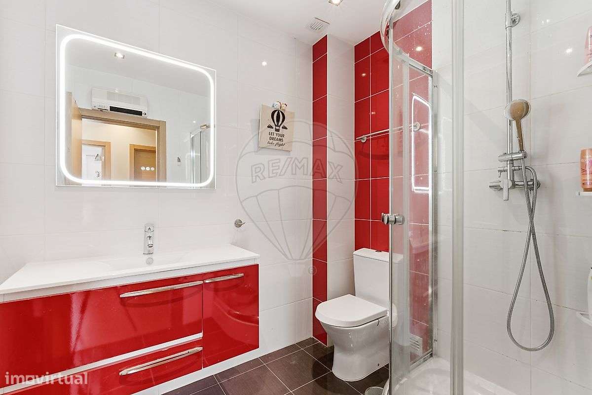 Moradia T4 para venda-6