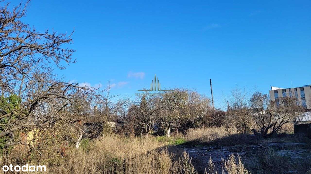 Działka Batorego, Budowlano - Usługowa, 706 M2-1