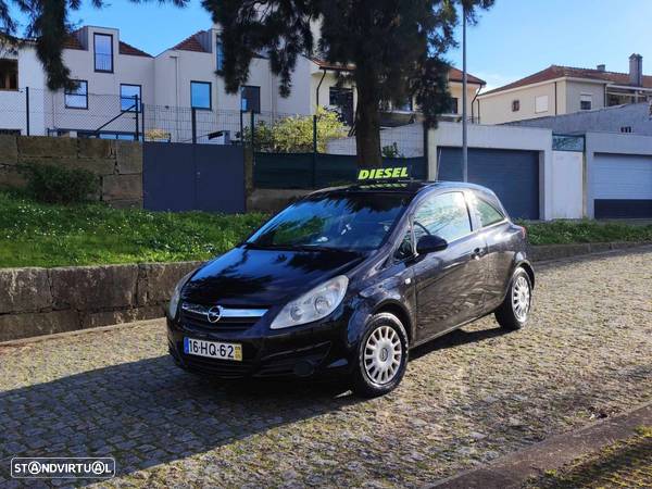 Opel Corsa Outro - 5