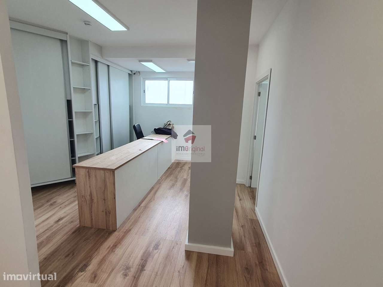 Loja / escritório junto Metro / Câmara de Gaia-9