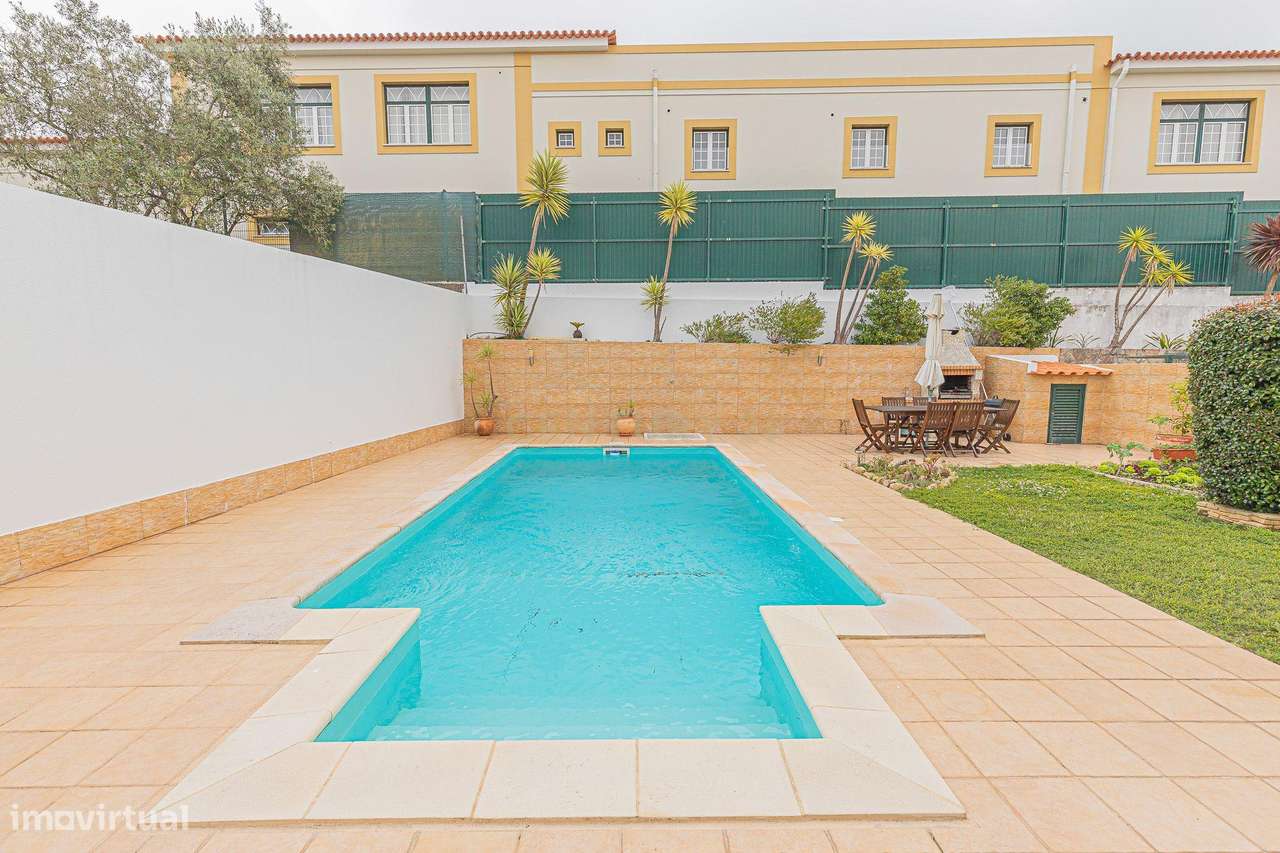 Magnifica  moradia T4 com piscina, Jardim, boas áreas e exposição sola - Grande imagem: 5/58