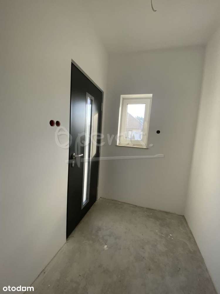 Dom w zabudowie bliźniaczej-11