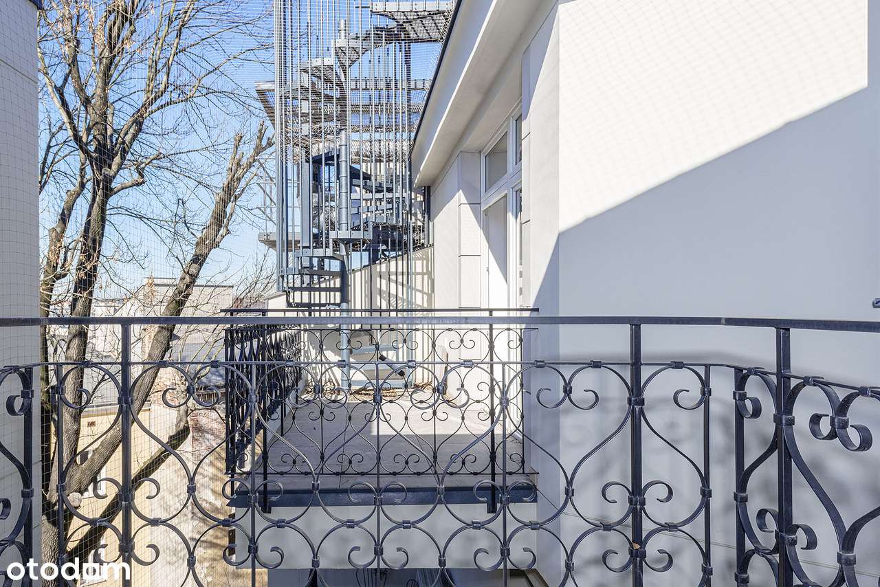 UNIKATOWY PENTHOUSE tuż przy WAWELU z panoramicznym tarasem na dachu-7