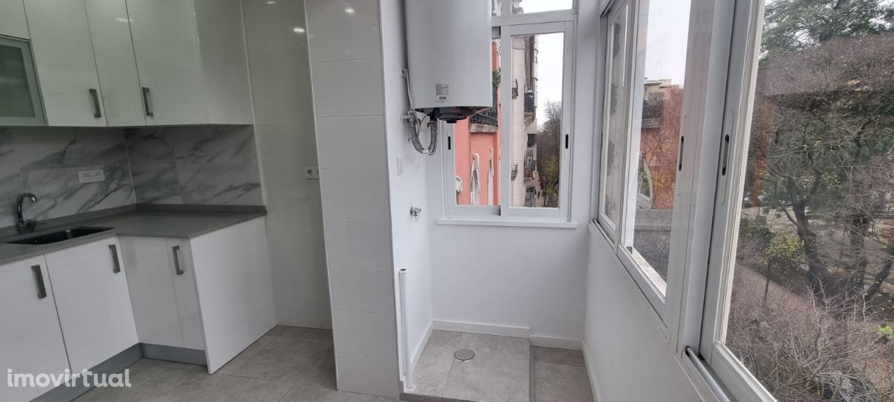 Apartamento T1 Lisboa (FM/FF)