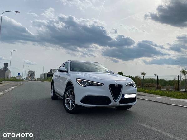 Alfa Romeo Stelvio 2.0 Turbo TI Q4 - 3