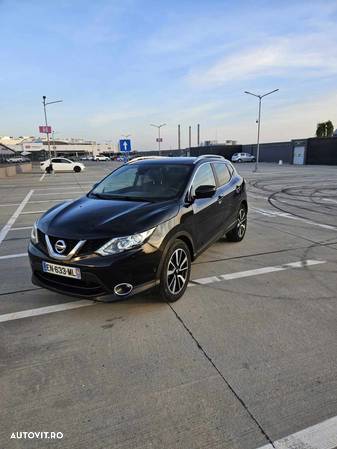 Nissan Qashqai - 1